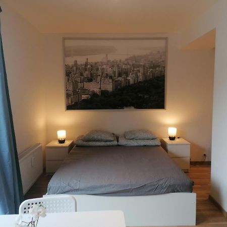 Brand New Studio Apartment # 45 With Free Parking In The City Center Prag Exteriör bild
